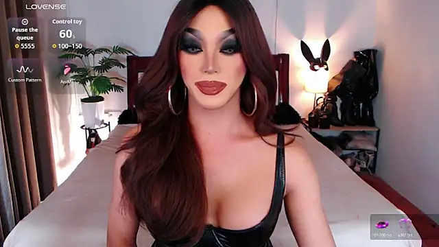 xQueenElektrax online show from 19, 2, 2026