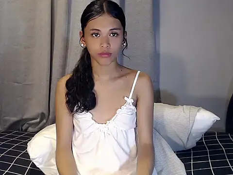 urcurlydiva online show from 6, 1, 2026