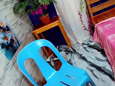 Snapshot of Simi_Ipit chatting on 14, 6, 2026 Simi Ipit online show from 14, 6, 2026
