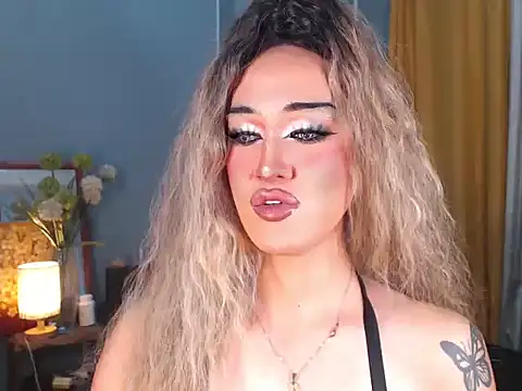 AleinaCroft online show from 31, 10, 2025