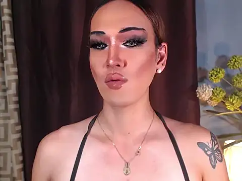 AleinaCroft online show from 31, 5, 2026