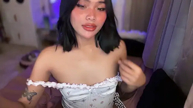 Yourbaby angelx online show from 7, 11, 2025