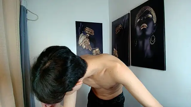 crazyasiantwink online show from 16, 12, 2025