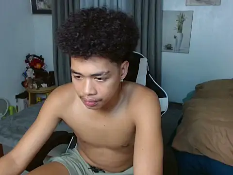 curlyasian njxx online show from 27, 3, 2026