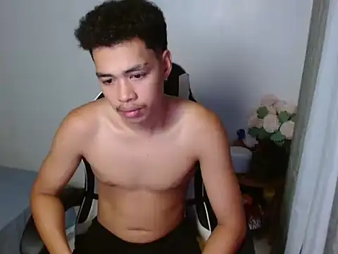 curlyasian njxx online show from 13, 5, 2026
