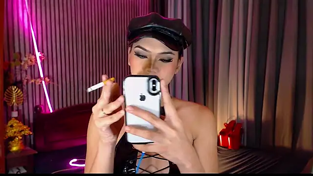 Unforgettablejulia online show from 16, 1, 2026