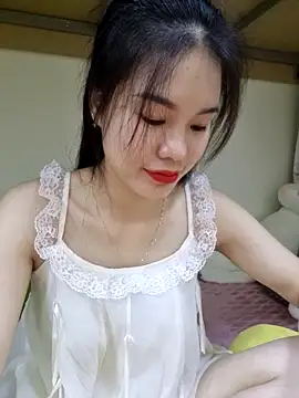 Baby-ladytits2025 online show from 25, 9, 2025