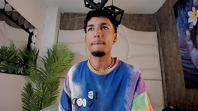 Thiagoferreti online show from 16, 10, 2025