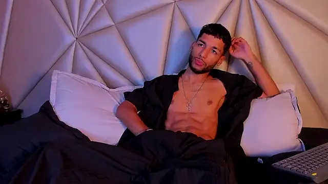 Thiagoferreti online show from 19, 3, 2026