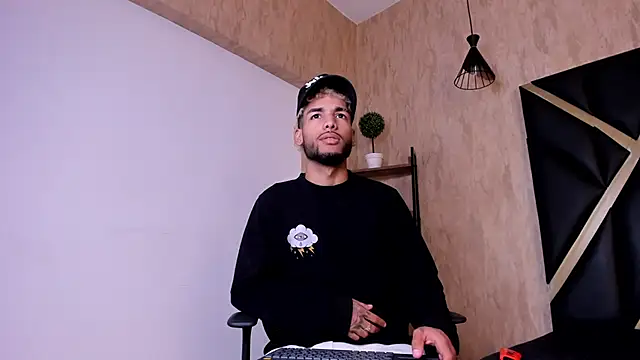 Thiagoferreti online show from 26, 9, 2025