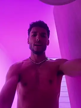 Thiagoferreti online show from 3, 6, 2026