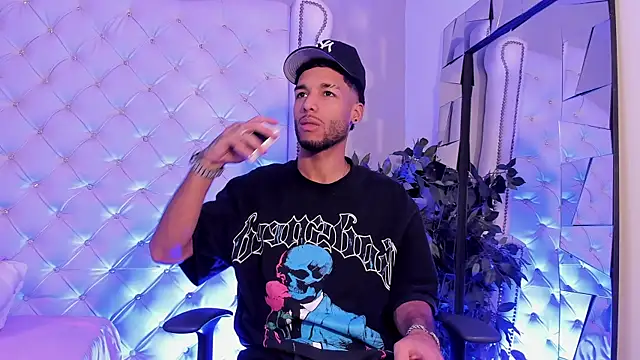 Thiagoferreti online show from 15, 5, 2026