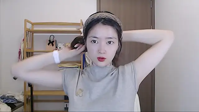 Mimi-cnbaby online show from 19, 4, 2026