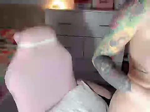 urbaby monica online show from 6, 11, 2025