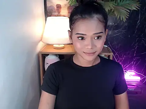 ur holly lexie online show from 21, 9, 2025