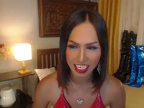 Nathalieheartt online show from 10, 10, 2025