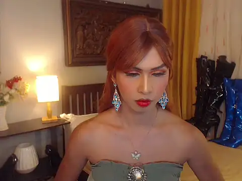 Nathalieheartt online show from 25, 9, 2025