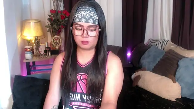 YourSweet-mich online show from 14, 4, 2026