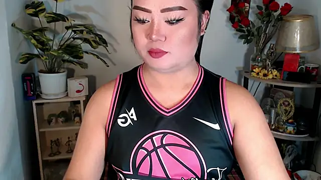 Snapshot of YourSweet-mich chatting on 9, 10, 2025 YourSweet-mich online show from 9, 10, 2025