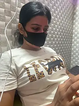 Hot Jaanvi  online show from 29, 5, 2026