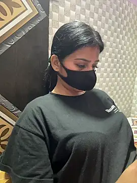 Snapshot of Hot_Jaanvi_ chatting on 1, 7, 2026 Hot Jaanvi online show from 1, 7, 2026