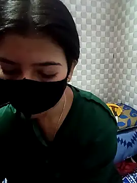 Hot Jaanvi  online show from 4, 11, 2025