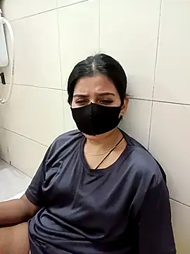 Hot Jaanvi  online show from 5, 10, 2025