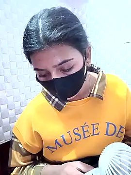 Hot Jaanvi  online show from 27, 11, 2025