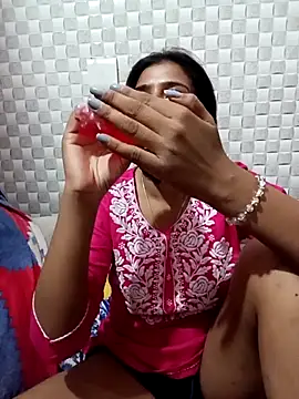 Hot Jaanvi  online show from 29, 10, 2025