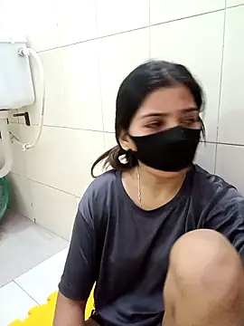 Hot Jaanvi  online show from 8, 10, 2025