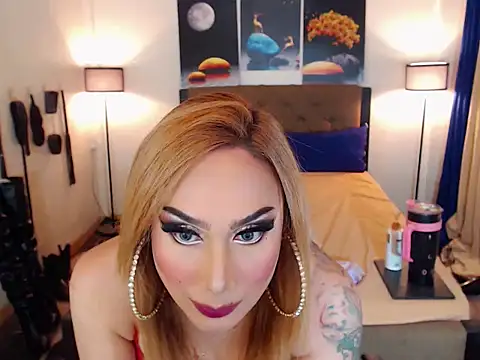 Allysonevanns online show from 3, 11, 2025