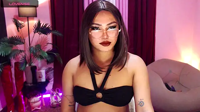 Unique Maya online show from 17, 9, 2025