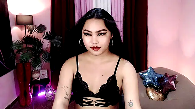 Unique Maya online show from 12, 11, 2025