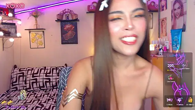 izabella moore online show from 11, 3, 2026