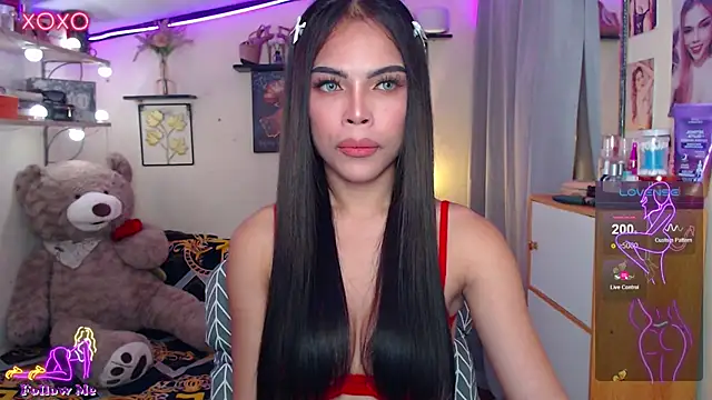 izabella moore online show from 9, 7, 2026