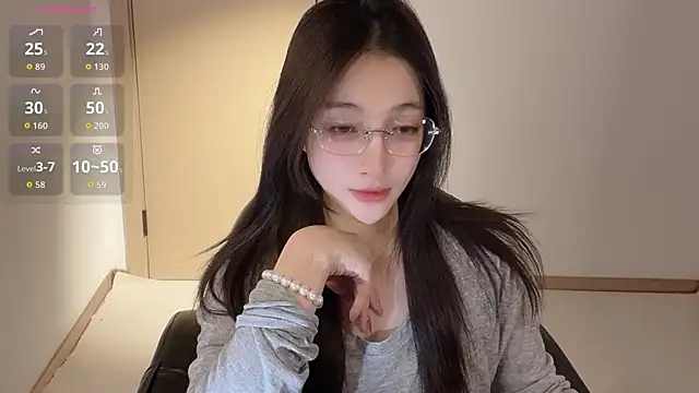 Snapshot of Seraphina-se chatting on 27, 11, 2025 Seraphina-se online show from 27, 11, 2025