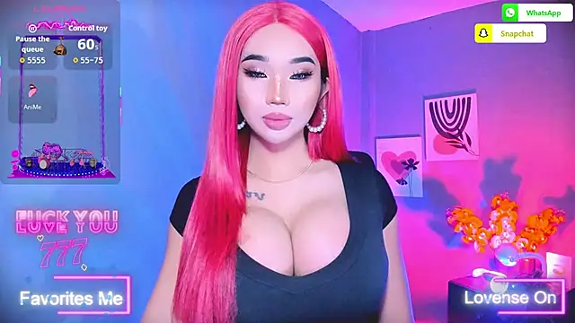 TriciaCumLoader online show from 13, 3, 2026