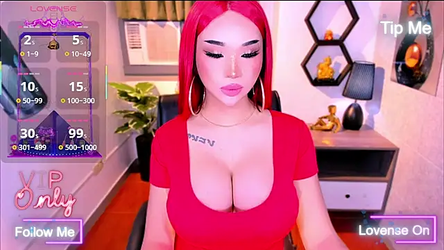 TriciaCumLoader online show from 10, 4, 2026