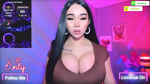 TriciaCumLoader online show from 8, 2, 2026