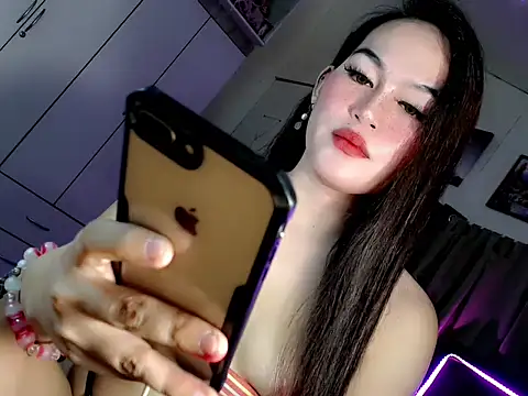 Miss twinny21 online show from 22, 9, 2025