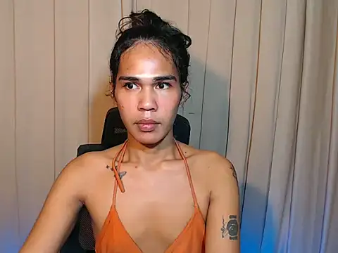 Ebony laxine online show from 26, 6, 2026