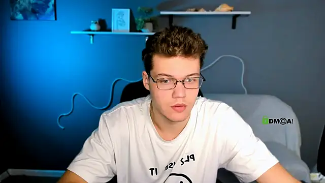 Snapshot of lucas_long_ chatting on 20, 10, 2025 lucas long online show from 20, 10, 2025