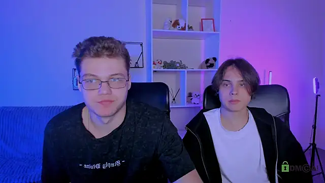 Snapshot of lucas_long_ chatting on 10, 10, 2025 lucas long online show from 10, 10, 2025