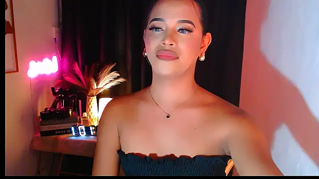 Lorainnelustts online show from 27, 11, 2025