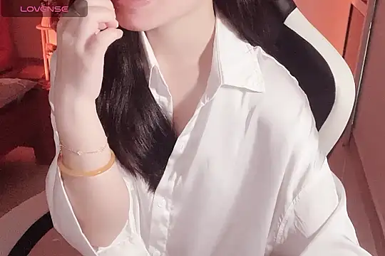    Daisy    online show from 12, 9, 2025