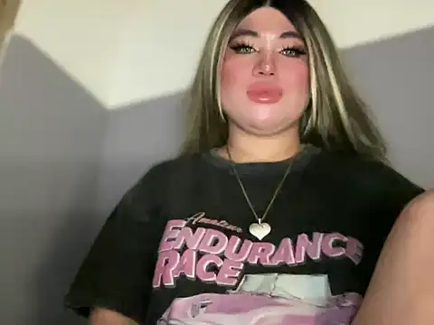 Naughtyrosecum online show from 6, 11, 2025