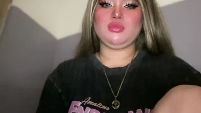 Naughtyrosecum online show from 27, 11, 2025