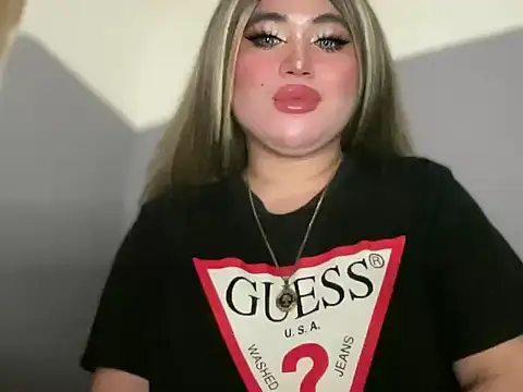 Naughtyrosecum online show from 15, 11, 2025