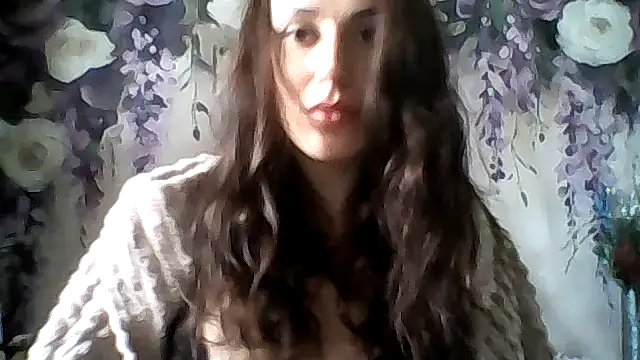 Qinini online show from 21, 11, 2025