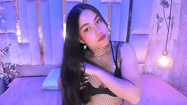 HannaCollins  online show from 20, 12, 2025